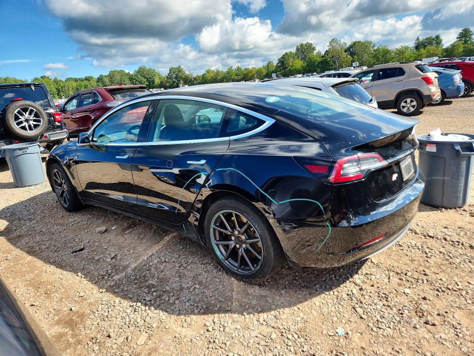 صورة رقم 2 من المزاد - 2019 TESLA MODEL 3 مع VIN 5YJ3E1EB4KF451449