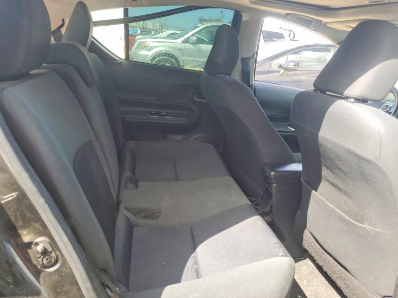 Photo 10 from auction – 2015 TOYOTA PRIUS C with VIN JTDKDTB38F1097795