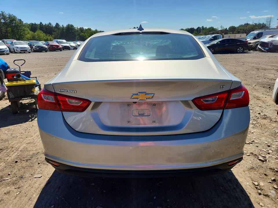Photo 6 from auction – 2016 CHEVROLET MALIBU with VIN 1G1ZE5ST6GF229358