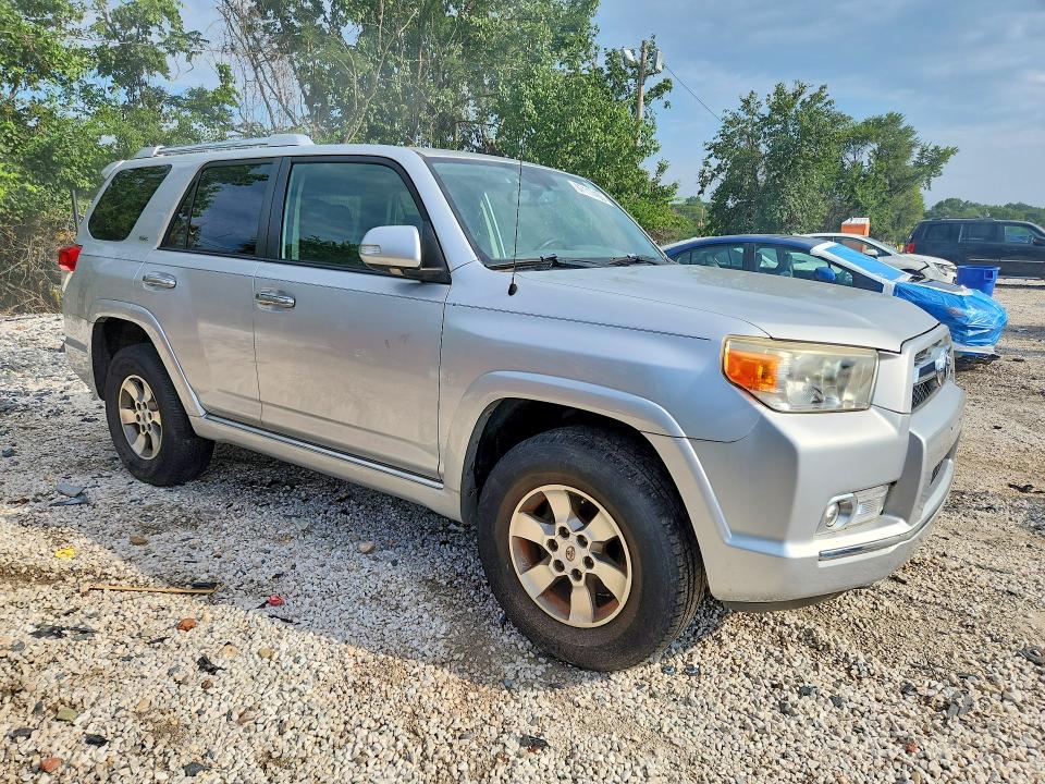 Photo 4 from auction – 2011 TOYOTA 4RUNNER with VIN JTEBU5JR6B5069087