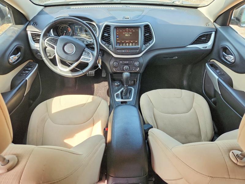 Photo 8 from auction – 2017 JEEP CHEROKEE with VIN 1C4PJMCS4HW601565