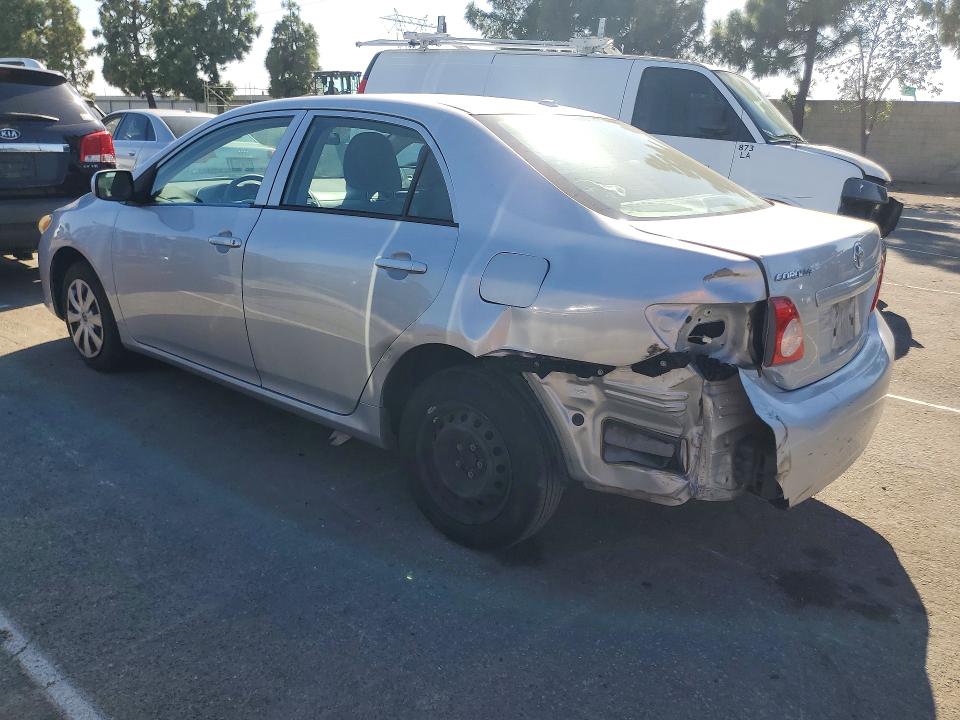 Снимка 2 от търг – 2010 TOYOTA COROLLA с VIN 2T1BU4EE2AC522676