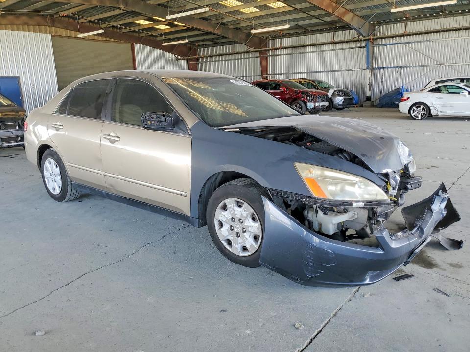 Photo 4 from auction – 2004 HONDA ACCORD with VIN JHMCM56364C035399