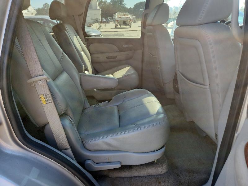 Zdjęcie 11 z aukcji – 2007 CHEVROLET TAHOE z VIN 1GNFC13057R131165
