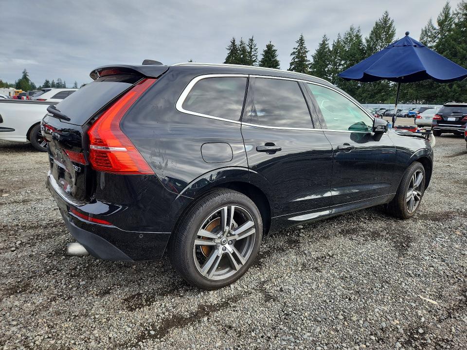 Zdjęcie 3 z aukcji – 2018 VOLVO XC60 z VIN LYV102RKXJB113916