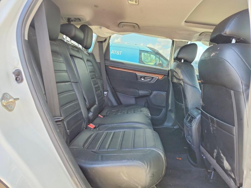 Снимка 11 от търг – 2019 HONDA CR-V с VIN 7FARW1H51KE029947