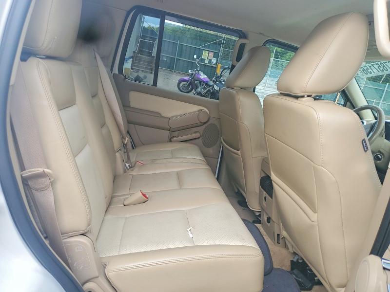 Photo 11 from auction – 2010 MERCURY MOUNTAINEER with VIN 4M2EN4HE0AUJ02742