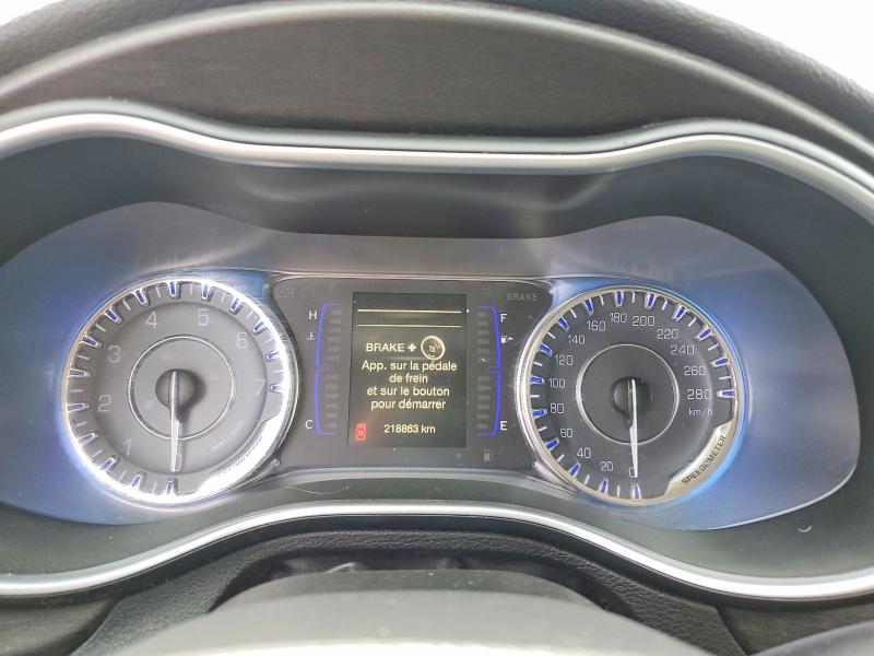 Foto 9 de la subasta – 2016 CHRYSLER 200 con VIN 1C3CCCFB7GN110236