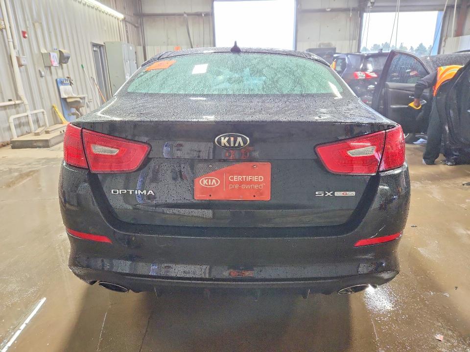 Фото 6 с аукциона – 2014 KIA OPTIMA с VIN 5XXGR4A60EG296383