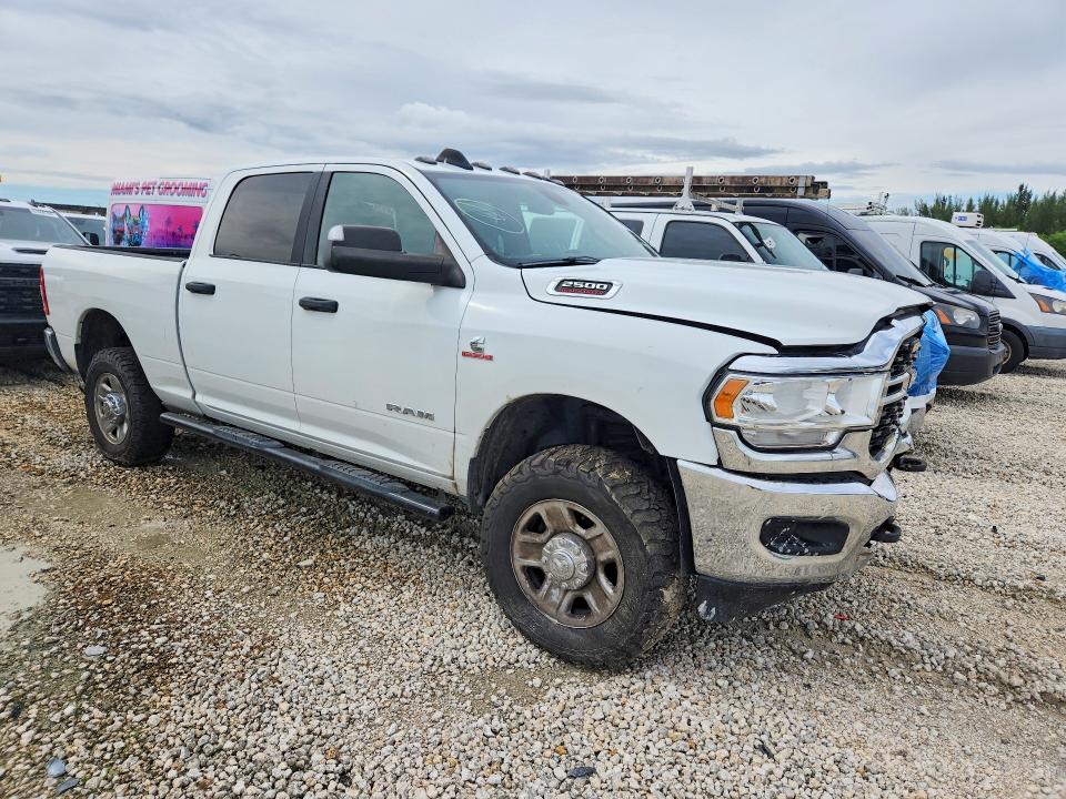 Zdjęcie 4 z aukcji – 2022 RAM 2500 z VIN 3C6UR5DL6NG411681
