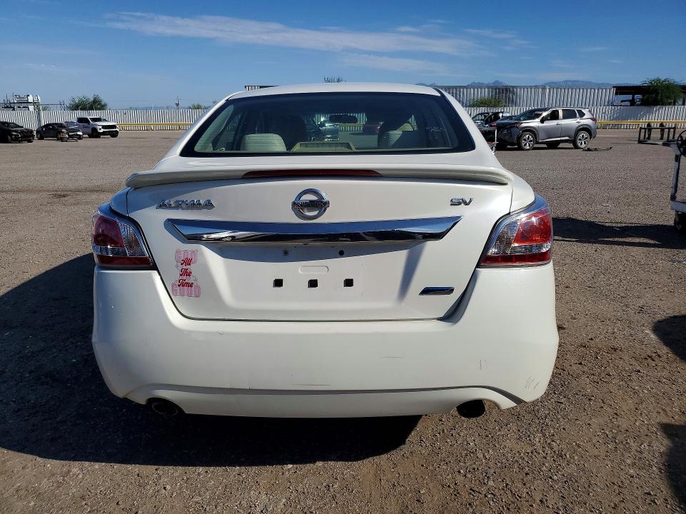 Zdjęcie 6 z aukcji – 2015 NISSAN ALTIMA z VIN 1N4AL3APXFC183199
