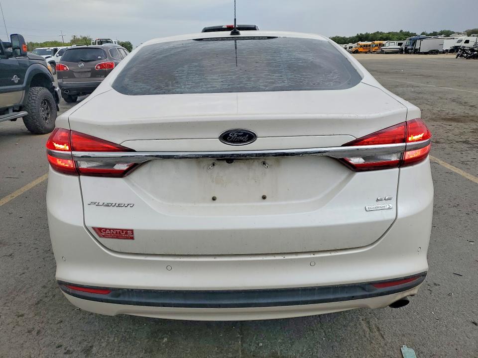 Photo 6 from auction – 2017 FORD FUSION with VIN 3FA6P0HD1HR257733