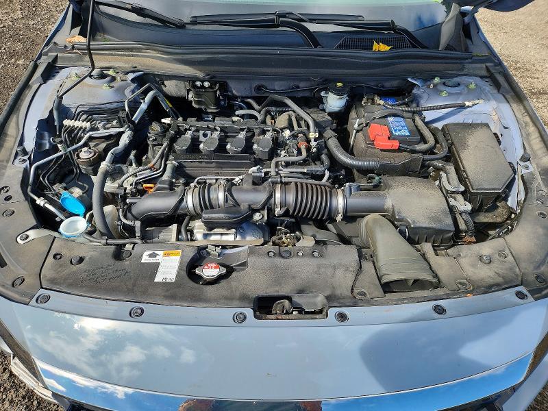 Снимка 11 от търг – 2022 HONDA ACCORD с VIN 1HGCV1F44NA042995