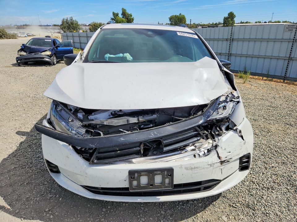 Photo 5 from auction – 2024 HONDA ODYSSEY with VIN 5FNRL6H74RB033486