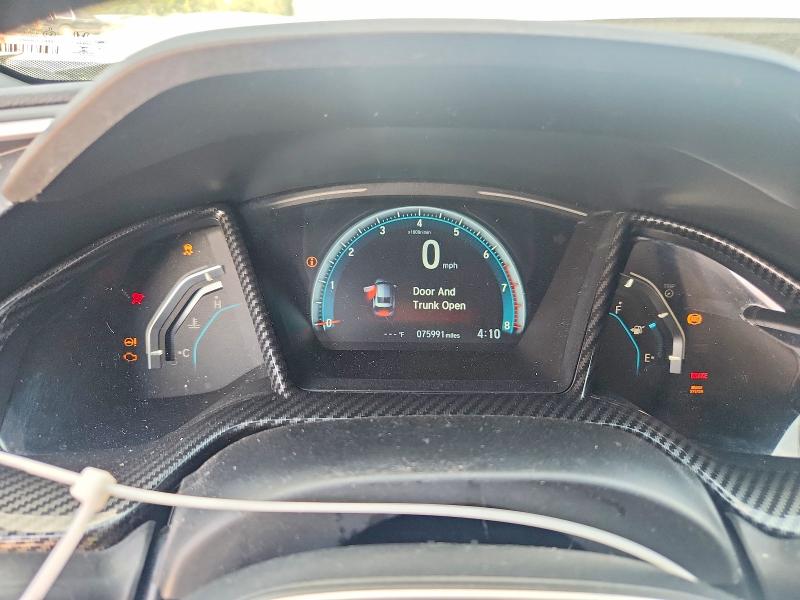 Photo 9 from auction – 2017 HONDA CIVIC with VIN 2HGFC3B37HH360515