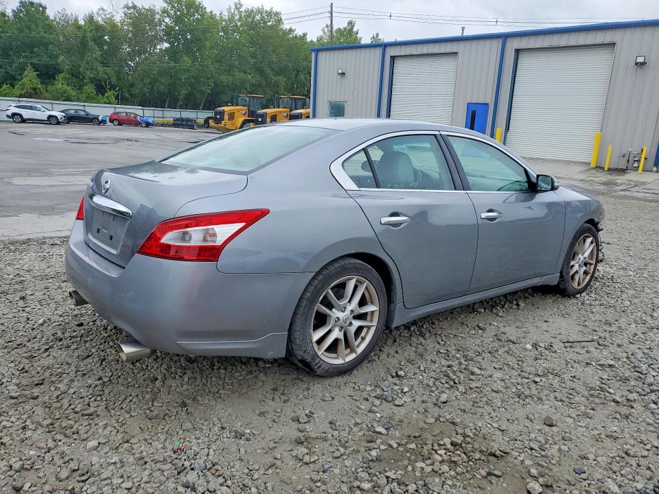 Photo 3 from auction – 2009 NISSAN MAXIMA with VIN 1N4AA51E19C801448