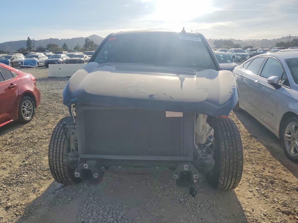 Photo 5 from auction – 2019 GMC YUKON with VIN 1GKS1BKC2KR118319