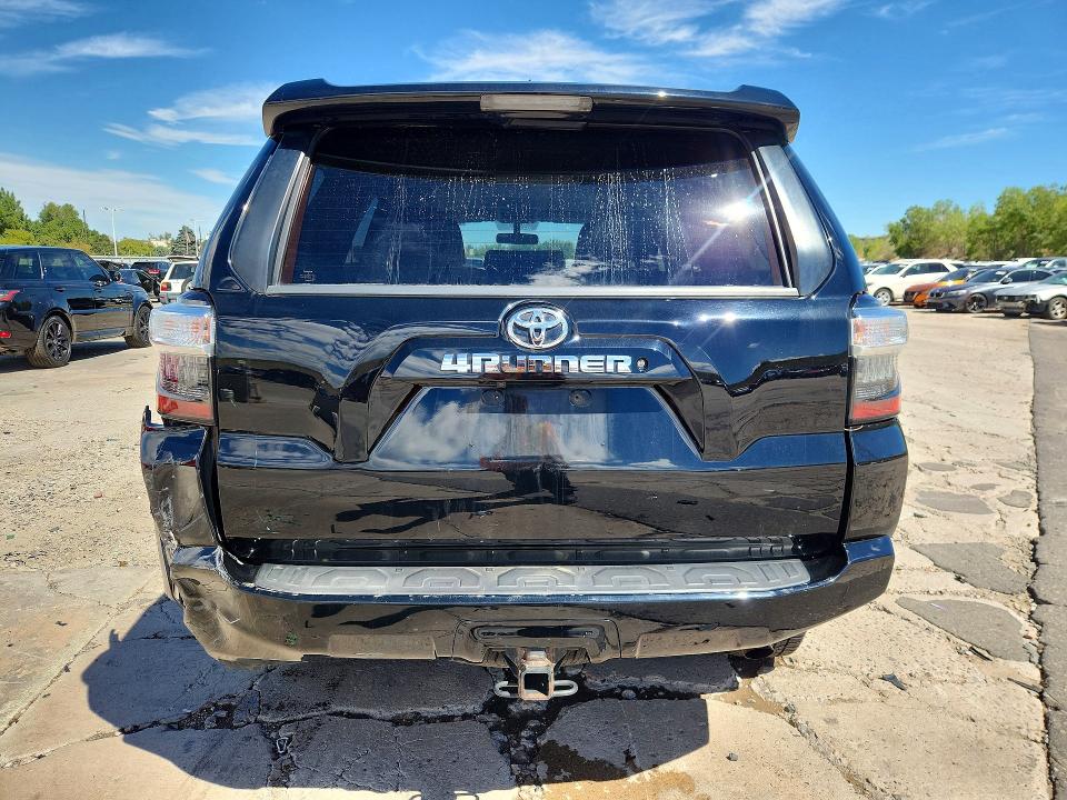 Photo 6 from auction – 2018 TOYOTA 4RUNNER with VIN JTEBU5JR0J5558146