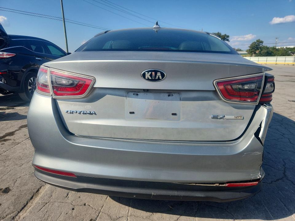 Photo 6 from auction – 2014 KIA OPTIMA with VIN KNAGN4AD4E5075655