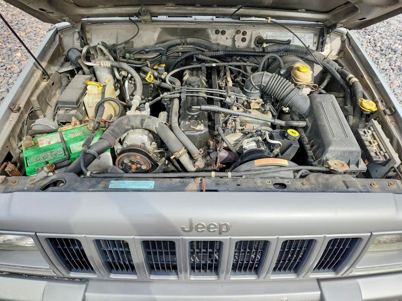 Снимка 11 от търг – 2001 JEEP CHEROKEE с VIN 1J4FF58S71L585097