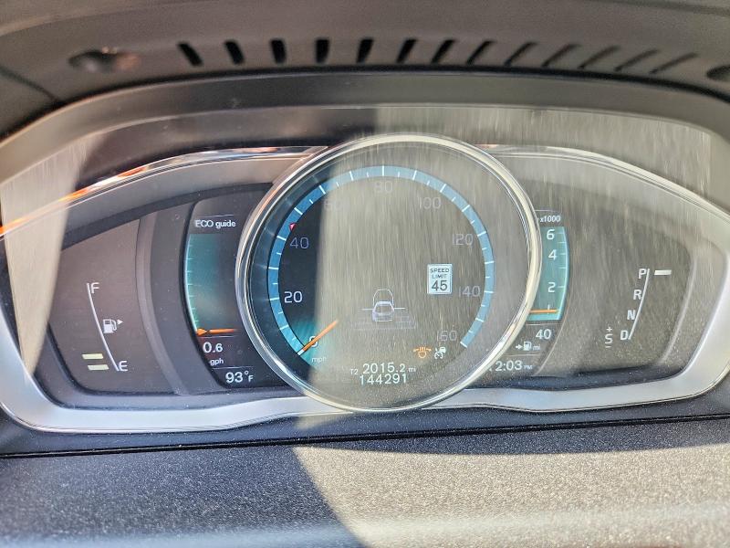 Photo 9 from auction – 2016 VOLVO XC60 with VIN YV4612RM0G2878404