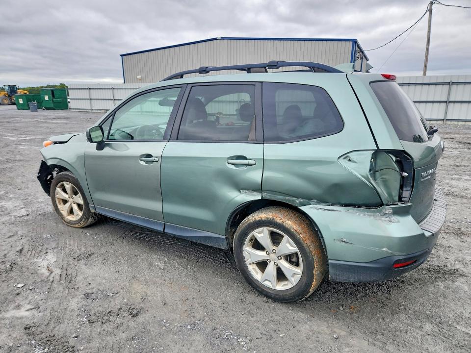 Снимка 2 от търг – 2016 SUBARU FORESTER с VIN JF2SJADC6GH557668