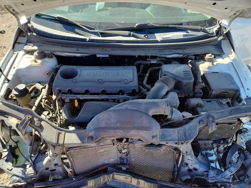 Photo 11 from auction – 2010 KIA FORTE with VIN KNAFU4A22A5839719