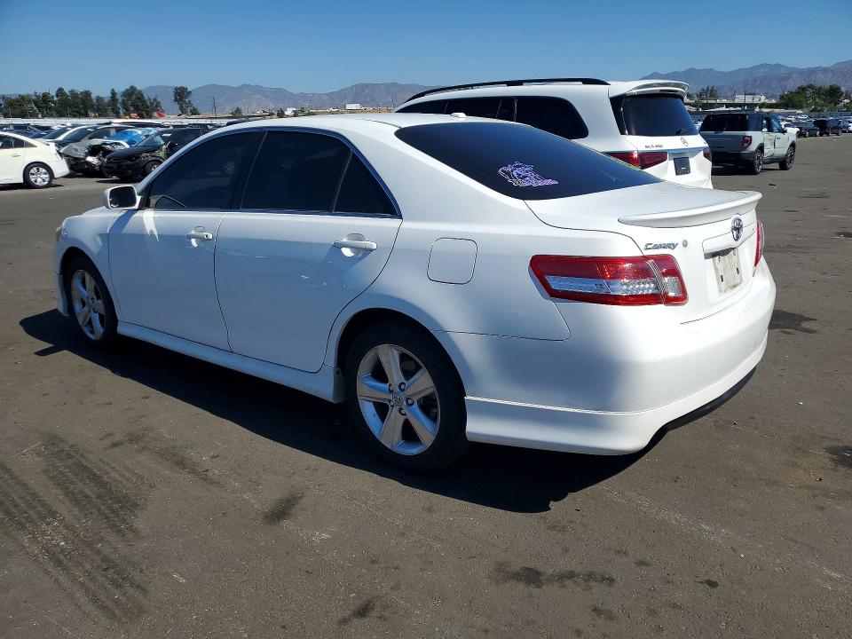 Photo 2 from auction – 2010 TOYOTA CAMRY with VIN 4T1BF3EK6AU557598