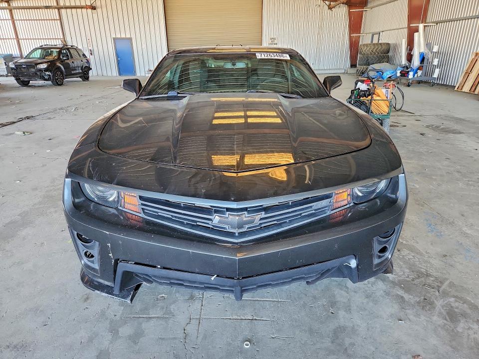 Снимка 5 от търг – 2013 CHEVROLET CAMARO с VIN 2G1FA1E35D9155180
