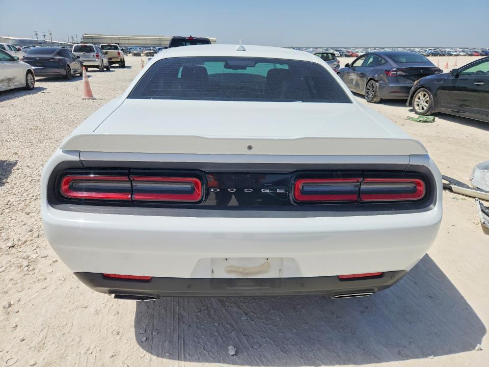 Снимка 6 от търг – 2020 DODGE CHALLENGER с VIN 2C3CDZAG8LH113457