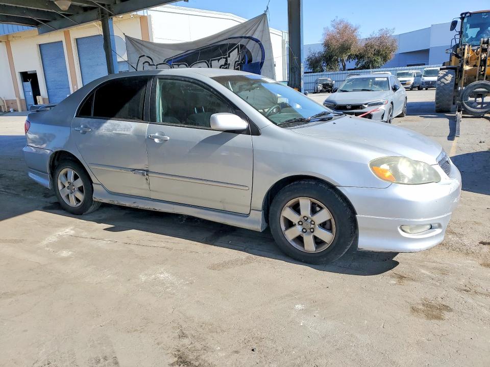 Zdjęcie 4 z aukcji – 2007 TOYOTA COROLLA z VIN 1NXBR32E77Z790100