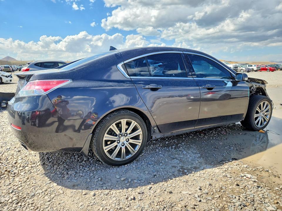 Photo 3 from auction – 2014 ACURA TL with VIN 19UUA8F31EA005953
