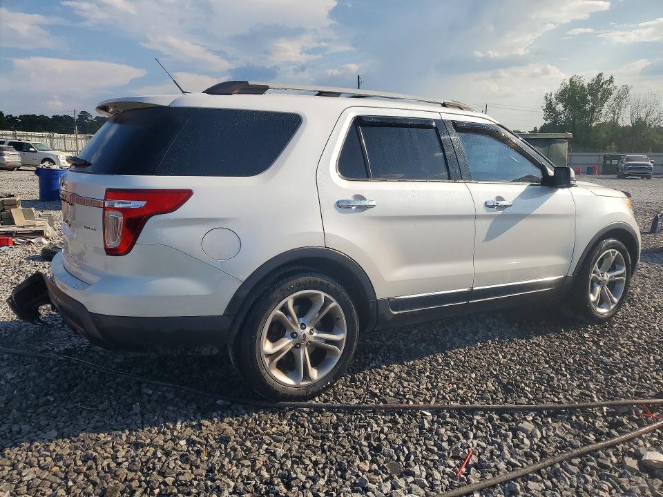 Photo 3 from auction – 2011 FORD EXPLORER with VIN 1FMHK7F88BGA63470
