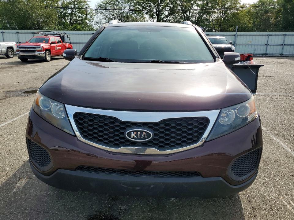 Photo 5 from auction – 2012 KIA SORENTO with VIN 5XYKTDA22CG250734
