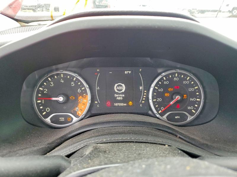 Photo 9 from auction – 2016 JEEP RENEGADE with VIN ZACCJAAW6GPC58868