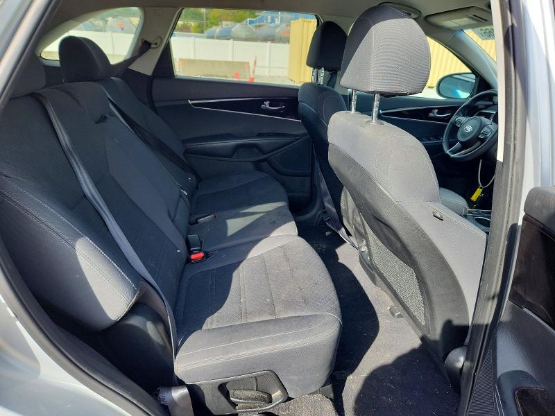 Фото 11 с аукциона – 2018 KIA SORENTO с VIN 5XYPGDA52JG426084