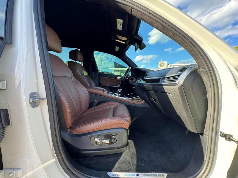 Photo 5 from auction – 2020 BMW X7 with VIN 5UXCW2C04L9C25798