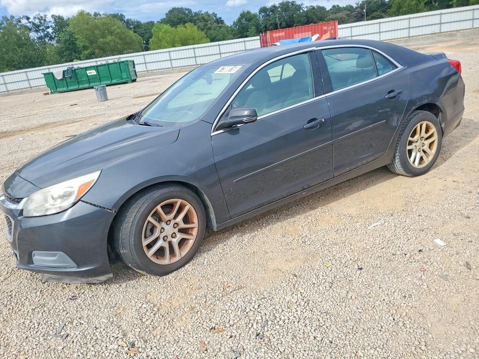 CHEVROLET MALIBU 2015 with VIN 1G11C5SL6FF268307 - Photo from auction