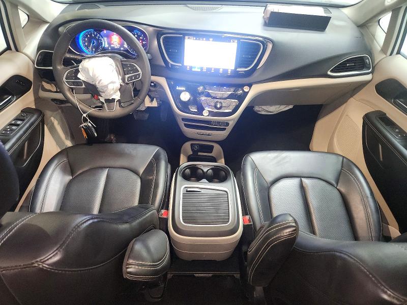 Photo 8 from auction – 2023 CHRYSLER PACIFICA with VIN 2C4RC1BG0PR616294