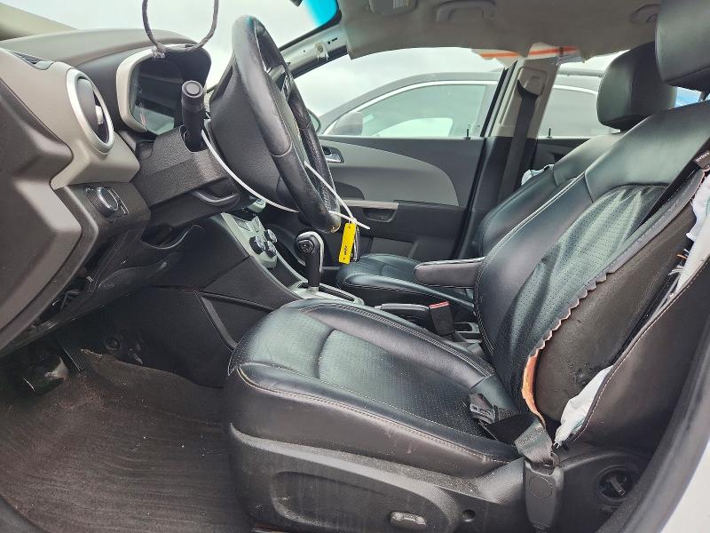 صورة رقم 7 من المزاد - 2020 CHEVROLET SONIC مع VIN 1G1JF5SB4L4112692