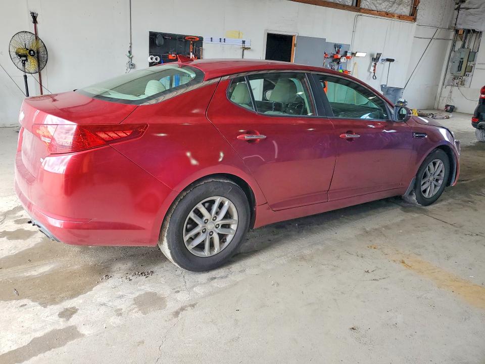 Photo 3 from auction – 2013 KIA OPTIMA with VIN 5XXGM4A76DG254063