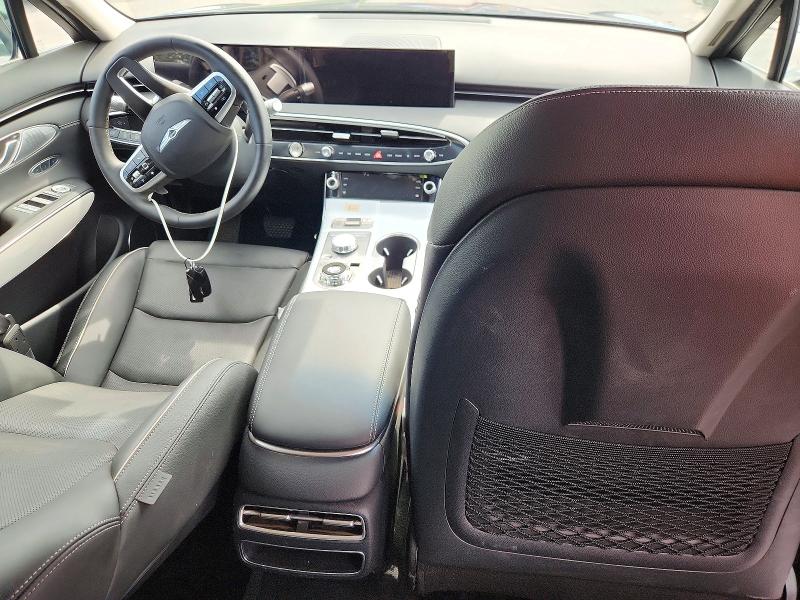 Photo 8 from auction – 2026 GENESIS GV70 with VIN 5NMMBDTB6TH040460