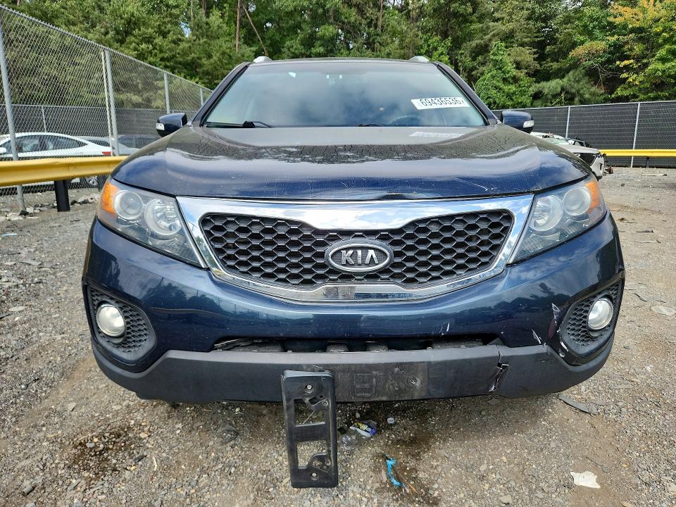 صورة رقم 5 من المزاد - 2013 KIA SORENTO مع VIN 5XYKT4A61DG395980