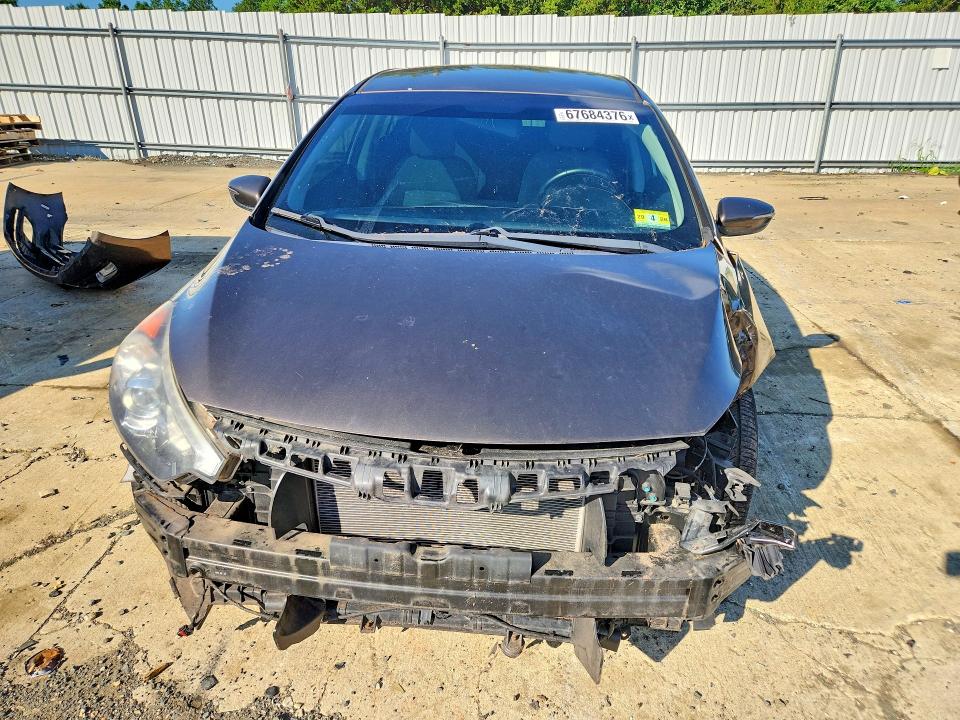 Photo 5 from auction – 2014 KIA FORTE with VIN KNAFX5A89E5246138