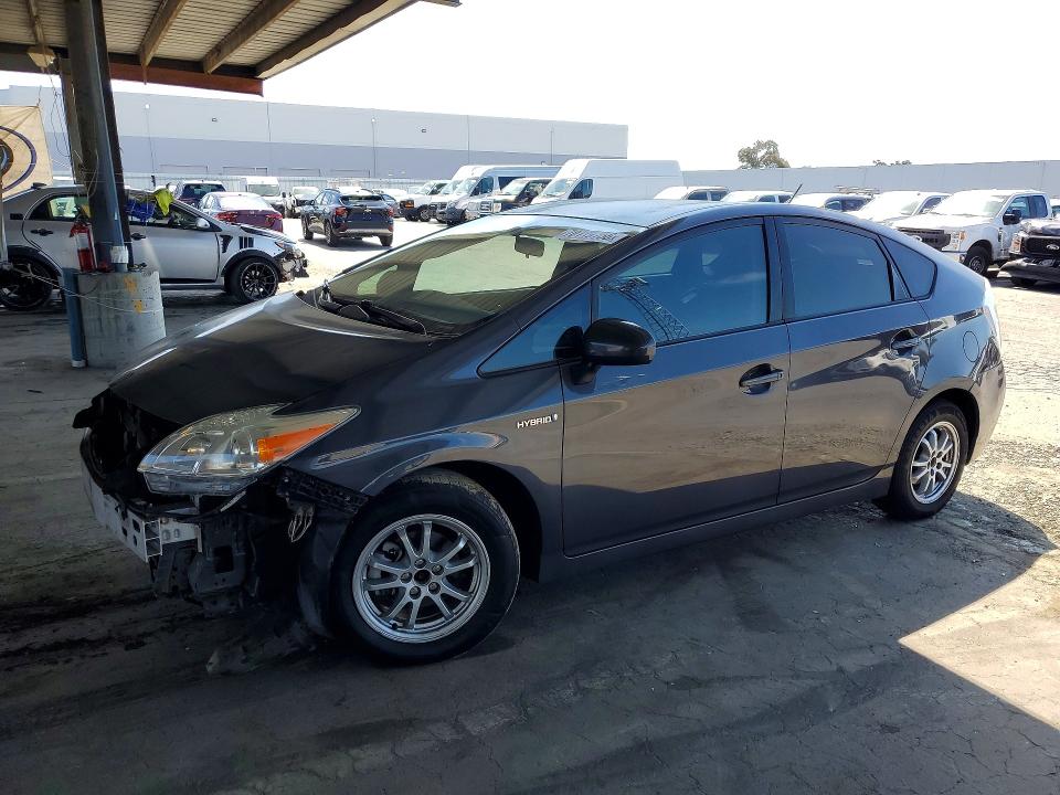 TOYOTA PRIUS 2011 с VIN JTDKN3DU9B1381322 - Фото с аукциона