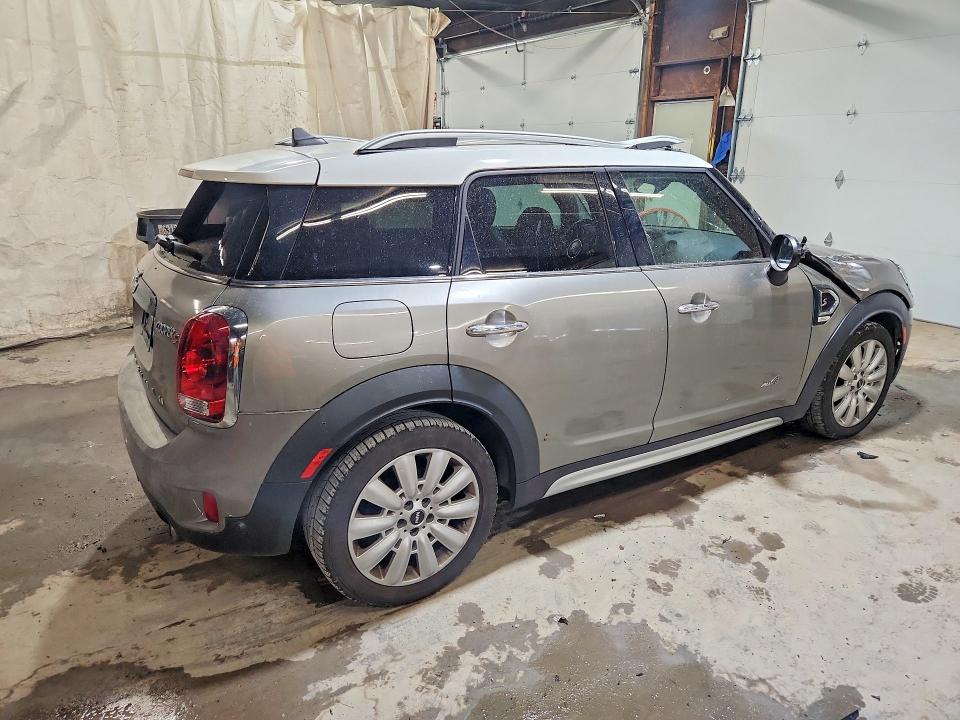 Zdjęcie 3 z aukcji – 2018 MINI COOPER z VIN WMZYT5C30J3E61375