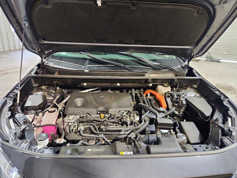 Photo 12 from auction – 2024 TOYOTA RAV4 with VIN JTMLWRFV3RD246792