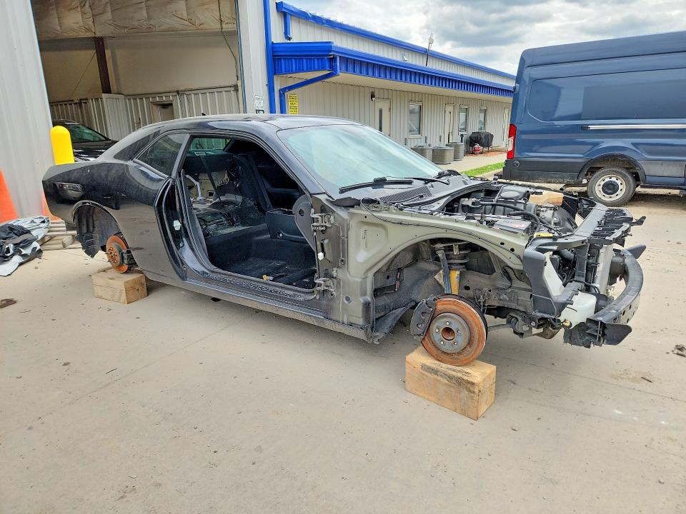 Снимка 4 от търг – 2020 DODGE CHALLENGER с VIN 2C3CDZBT1LH157084