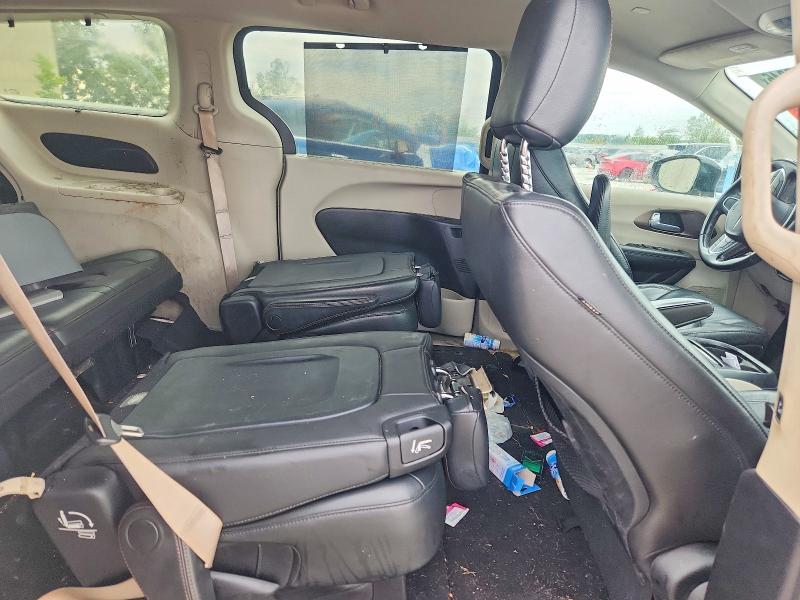 Zdjęcie 11 z aukcji – 2017 CHRYSLER PACIFICA z VIN 2C4RC1BG1HR670771