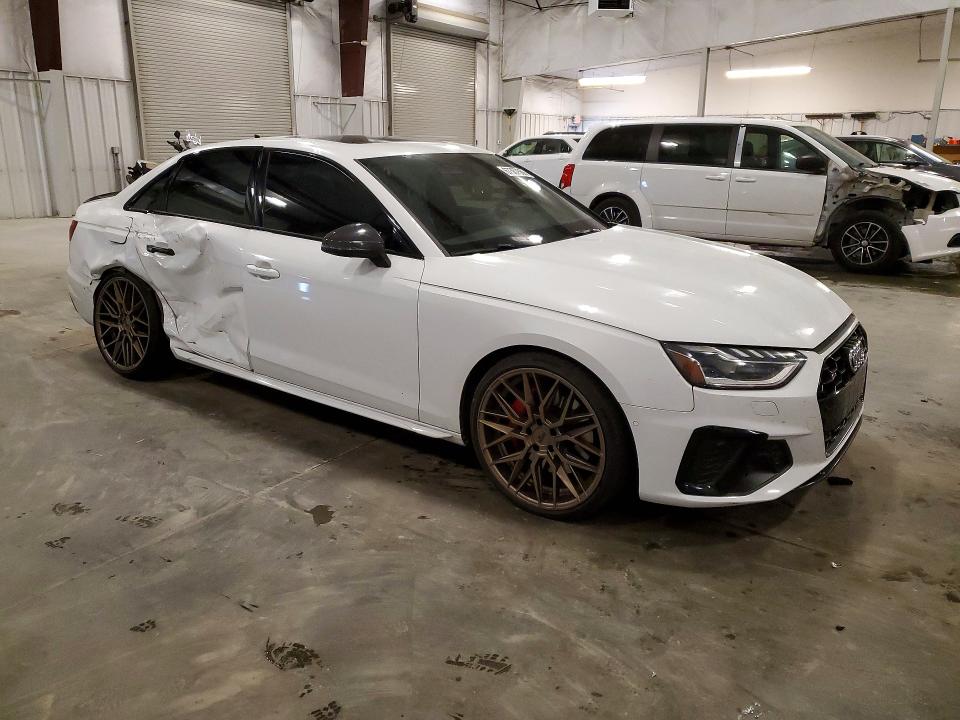Photo 4 from auction – 2021 AUDI S4 with VIN WAUC4AF44MA008407